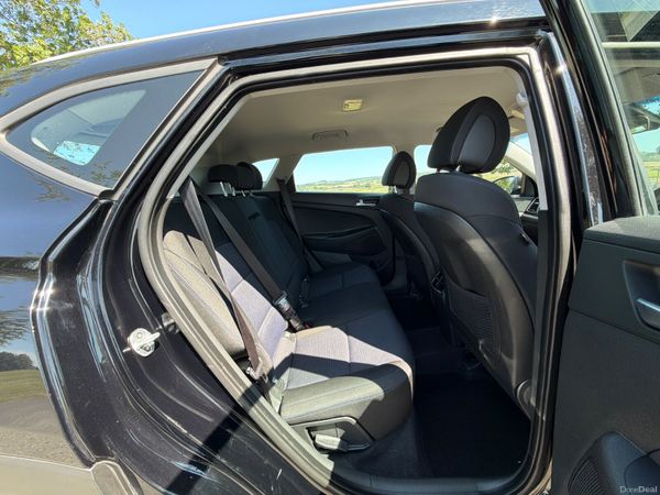 Hyundai Tucson 2017 392624431