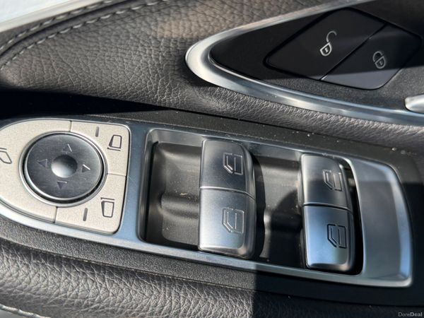 Mercedes-Benz C-Class Convertible automatic 392755235