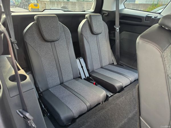 PEUGEOT 5008 2018 HIGH SPEC ALLURE 7 SEATER 392772397