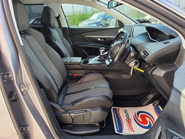 PEUGEOT 5008 2018 HIGH SPEC ALLURE 7 SEATER 392772405