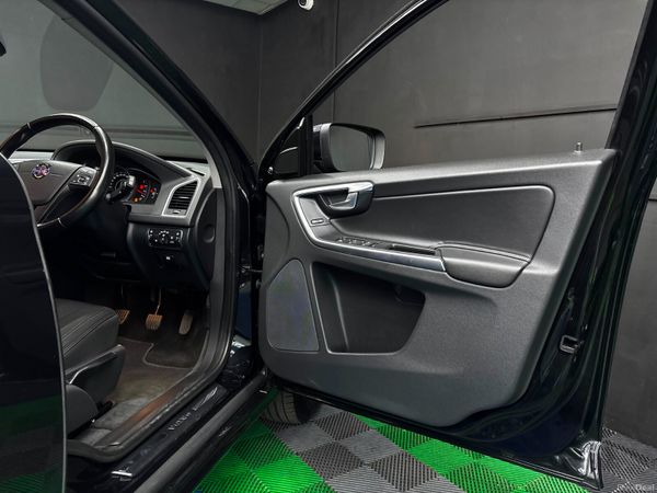 Volvo XC60 AA APPROVED 392715821