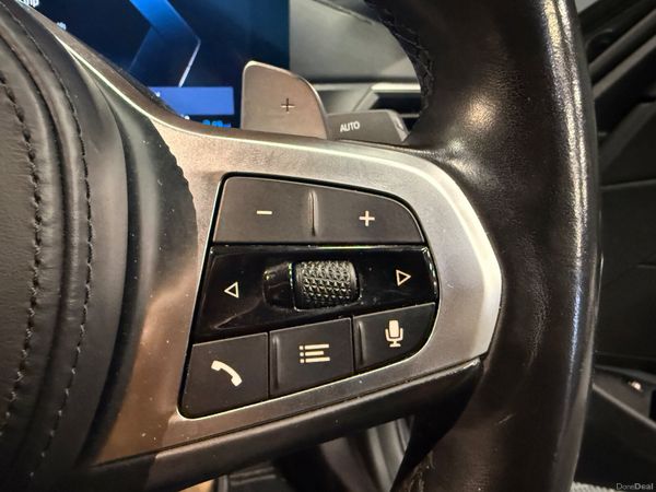 232 BMW 330E M-Sport / M-Performance LCi 392722675