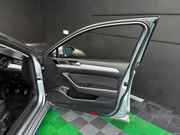 Volkswagen Passat 2.0TDI Business 2022 AA APPROVED 392737451