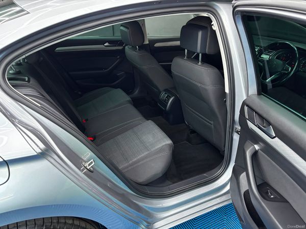 Volkswagen Passat 2.0TDI Business 2022 AA APPROVED 392737459