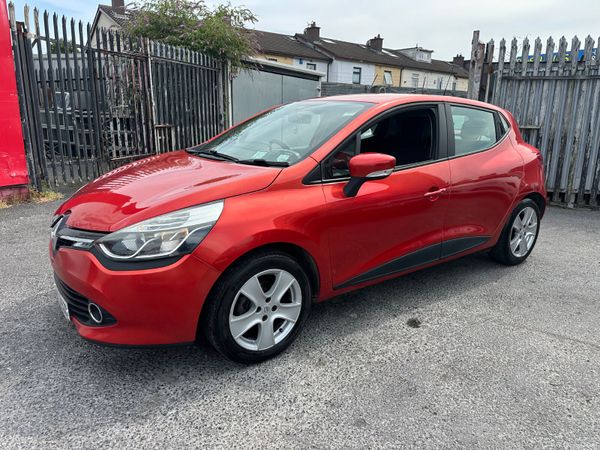 Renault Clio 1.1 Petrol NCT TAX LOW KMS 392846595