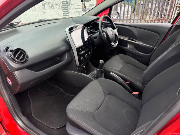 Renault Clio 1.1 Petrol NCT TAX LOW KMS 392847085