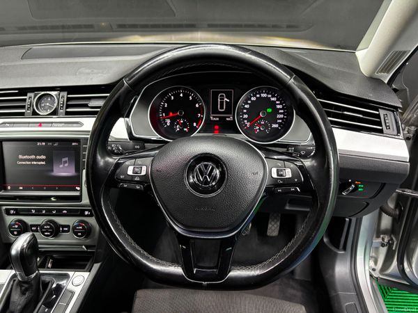 Volkswagen Passat 2016 Estate Auto 392942919