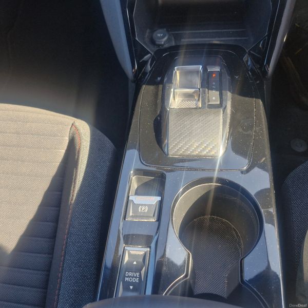 Peugeot 2008 2023 392925335