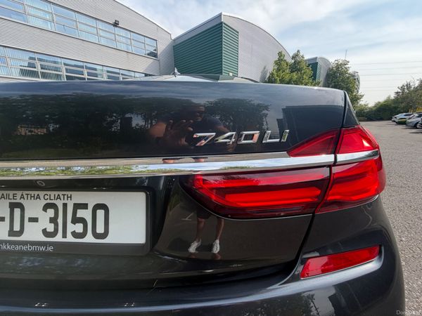 BMW 740 Li MSPORT Mega Spec 392929033