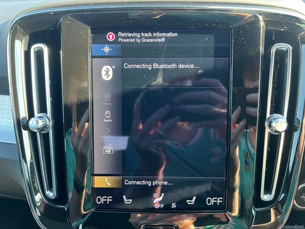 2022 (222) Volvo XC40 T4 + Recharge 1.5 Auto PHEV 392929791