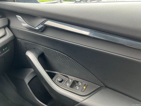 2022 (222) Skoda Octavia SE Technology 2.0 TDI 392930141