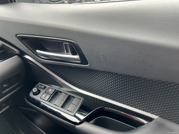 2023 Toyota CH-R GR Sport 1.8 CVT Hybrid 392930253