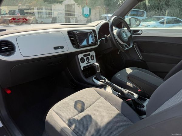 131 Volkswagen Beetle  1.2 TSI 393073055