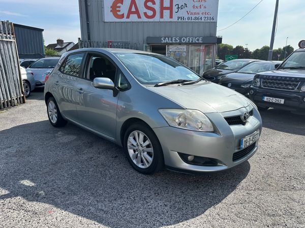 Toyota Auris 1.4 Petrol NCT LOW KMS 393078271