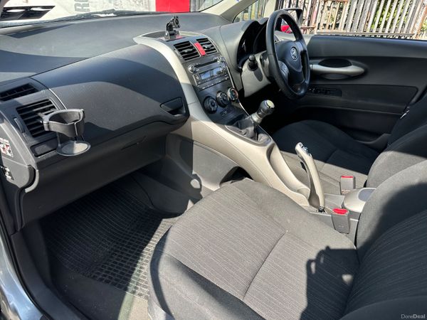 Toyota Auris 1.4 Petrol NCT LOW KMS 393078319