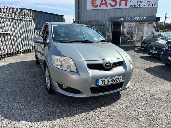 Toyota Auris 1.4 Petrol NCT LOW KMS 393078331