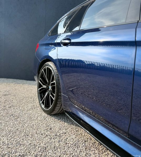 BMW 5 Series Touring G31 M Sport Automatic 2018 393099585