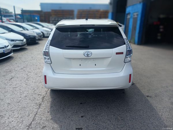 2013 Toyota Prius Hybrid Automatic 7 Seater 393099889