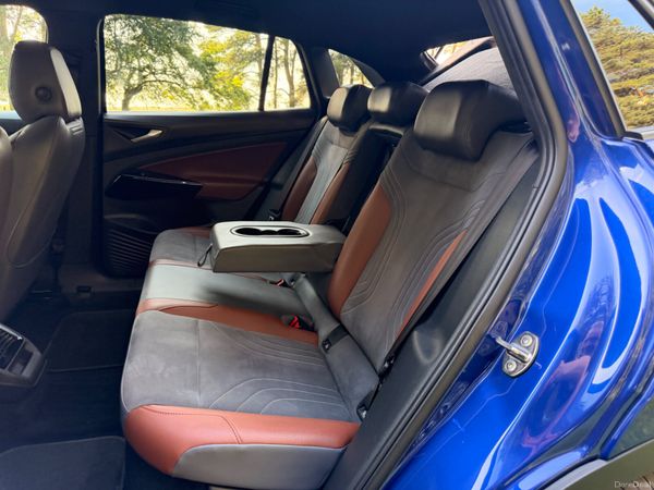 Volkswagen ID.4 2021 1st Editon 393141811