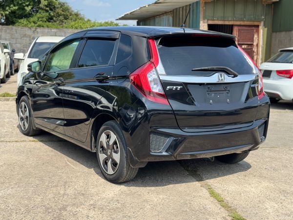 HONDA FIT 1.5 HYBRID AUTO 2015 2 Keys 393158021