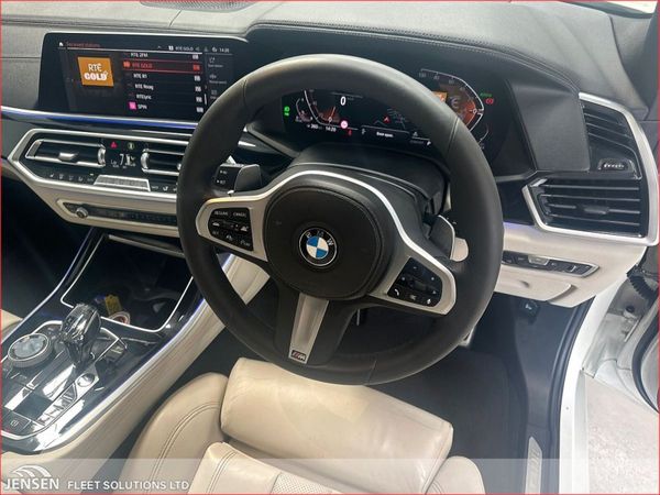 BMW X5 7 seats xDrive30d M Sport (MHT) 393162979