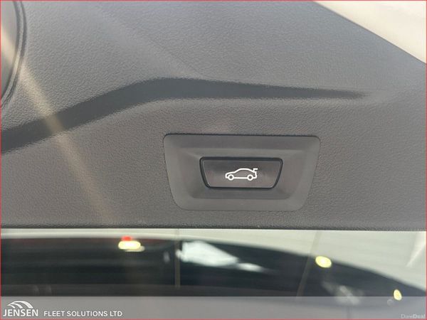 BMW X5 7 seats xDrive30d M Sport (MHT) 393162987