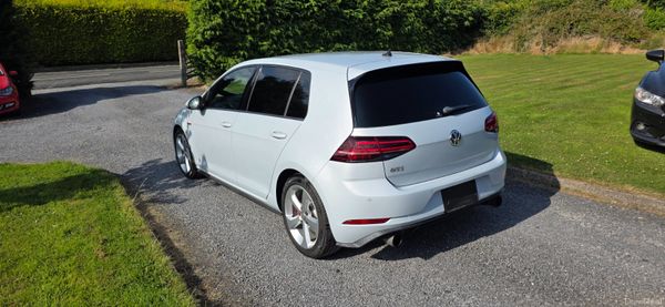 VW Golf GTI 2017  (172) 393187775