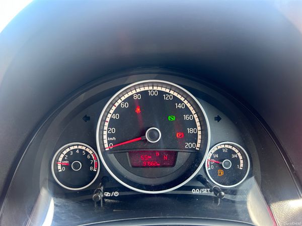 2013 VOLKSWAGEN UP! HIGH UP 1.0 PETROL AUTO 393198873