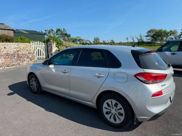 202 Hyundai i30 1.0L New Nct 08/28 low Km's 393101657