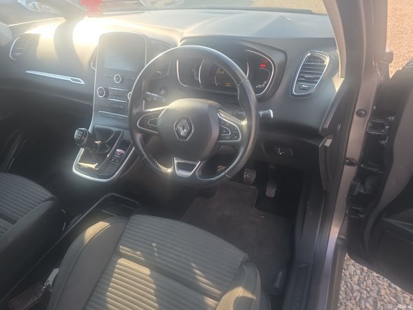 Renault Scenic 1.8 dci 393105821
