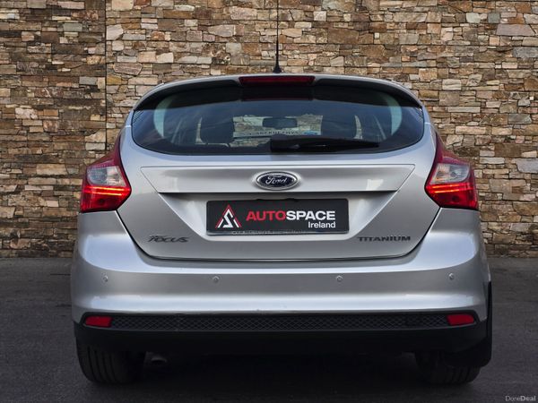 141 Ford Focus TITANIUM 1.6 TDCI Low mls New NCT 393105907