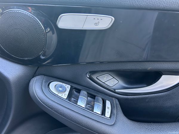 2019 MERCEDES GLC 220d AMG 4MATIC 393113261