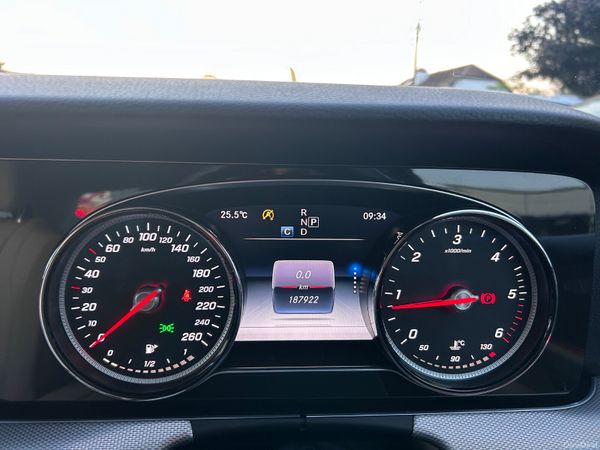 2018 MERCEDES E220d AMG AUTO CREAM LEATHER 393113901