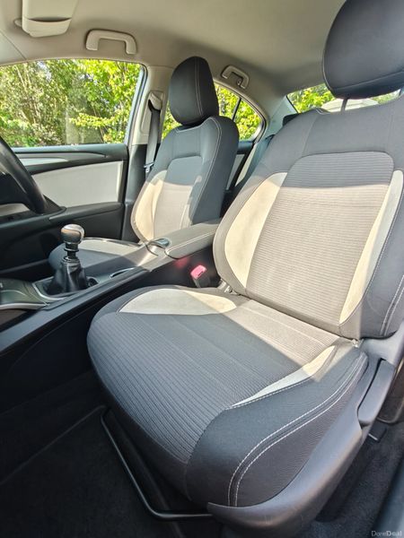 161 Toyota Avensis New NCT 393131511