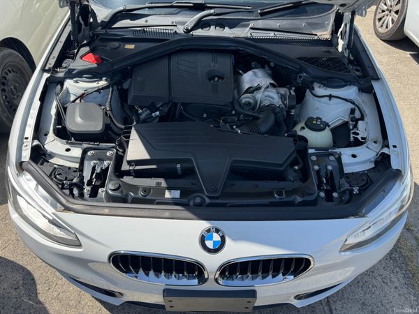 BMW 116i Auto M Sport 2015 59000KM 2 Keys 393257223