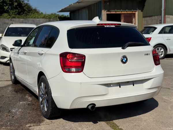 BMW 116i Auto 59000KM 2015 2 Keys 393285731