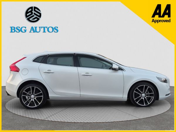 2014 VOLVO V40 T4 1.6 PETROL AUTOMATIC 393200659