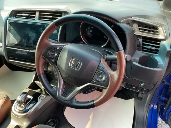 2017 Honda Fit/Jazz Auto, Top Specs Leather 393209813