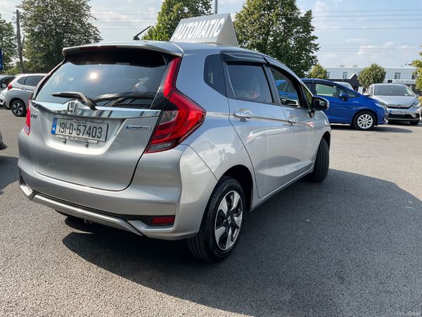 Honda Fit/Jazz 2019 Hybrid Automatic 53k Miles 393210229