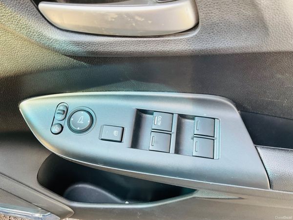 Honda Fit/Jazz 2017 Auto. Leather pkg (40Kmiles) 393221727
