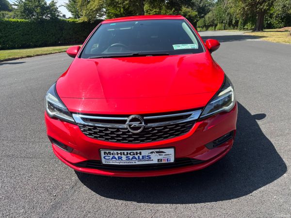 Opel Astra 2019 393225997