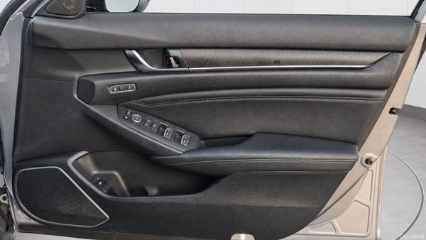 2020 Honda Accord 2.0L | Hybrid EX | Sunroof 393237217