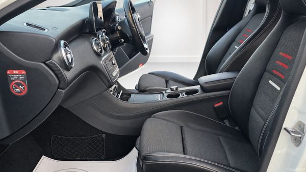 Mercedes-Benz A180 1.6L  Auto *apple carplay* 393237457