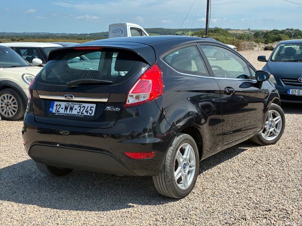 Ford Fiesta *NCT 10-26* 393239689
