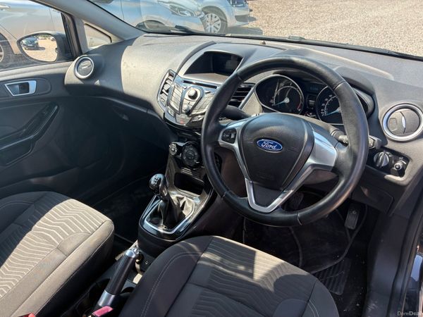 Ford Fiesta *NCT 10-26* 393239709