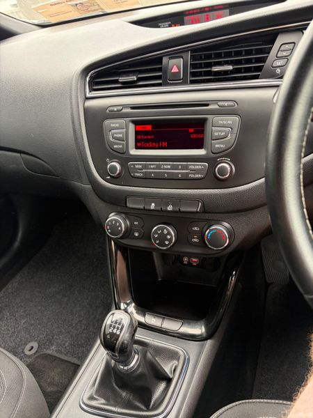 Kia Ceed 1.0Petrol GT Line 393349555