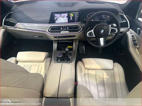 BMW X5 7 seats xDrive30d M Sport (MHT) 393365391