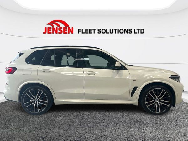 BMW X5 7 seats xDrive30d M Sport (MHT) 393365395