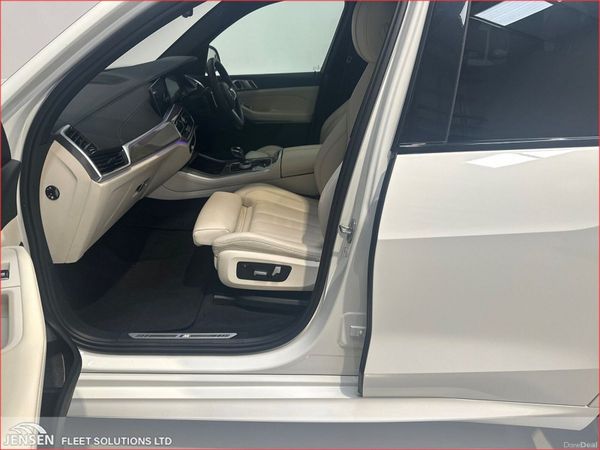 BMW X5 7 seats xDrive30d M Sport (MHT) 393365397