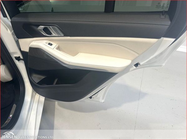 BMW X5 7 seats xDrive30d M Sport (MHT) 393365407